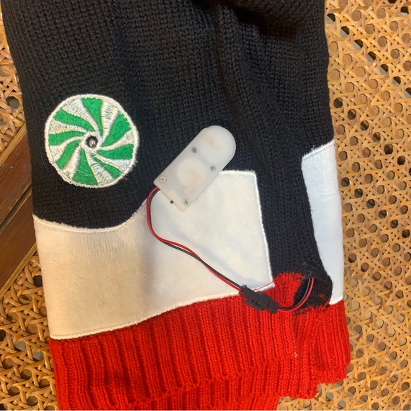 Like new light up Christmas  sweater. - Picture 11 of 12